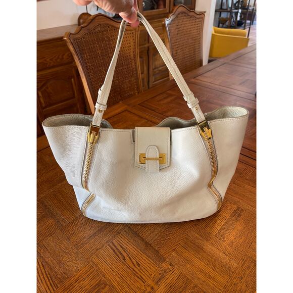 Tom Ford Handbags - Tom Ford Sedgwick Xipper bag pebbled cream leather